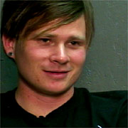 sq-delonge_lil_smile-mtv.jpg